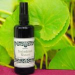 ¿Que es Agua de hierbas en cosmetica?